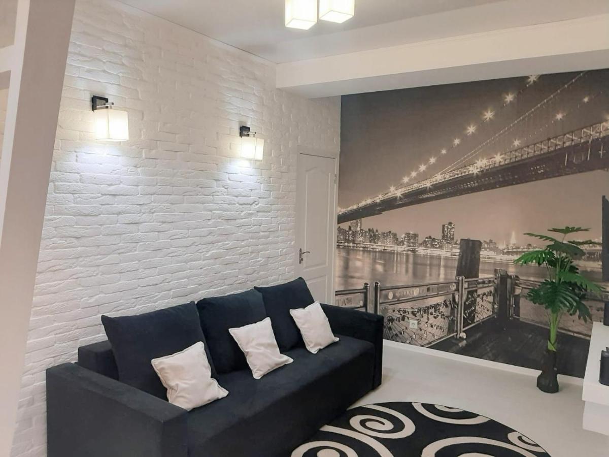 Bright Central Apartment คีชีเนา ภายนอก รูปภาพ