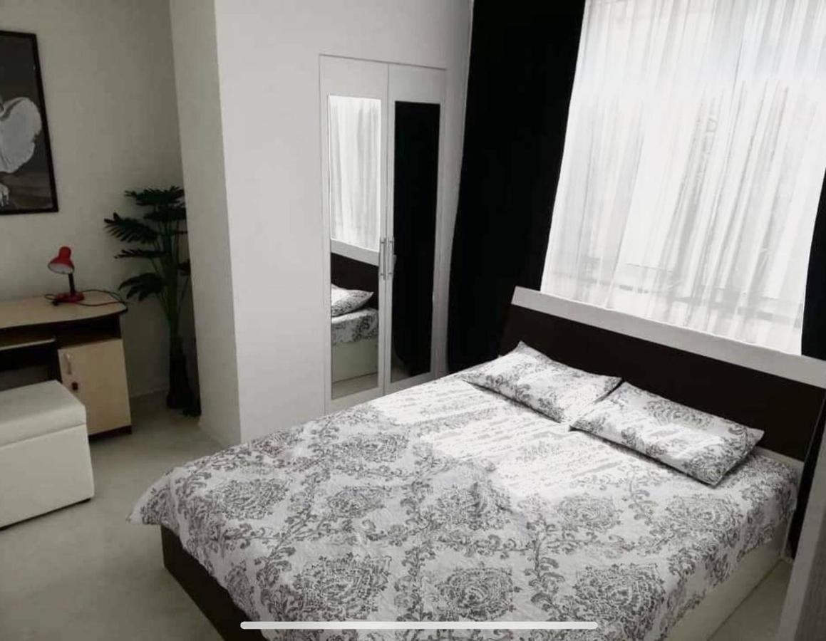 Bright Central Apartment คีชีเนา ภายนอก รูปภาพ